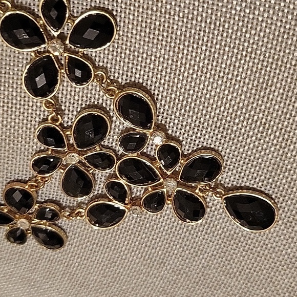 Chit Chat black and gold statement necklace - Picture 2 of 3